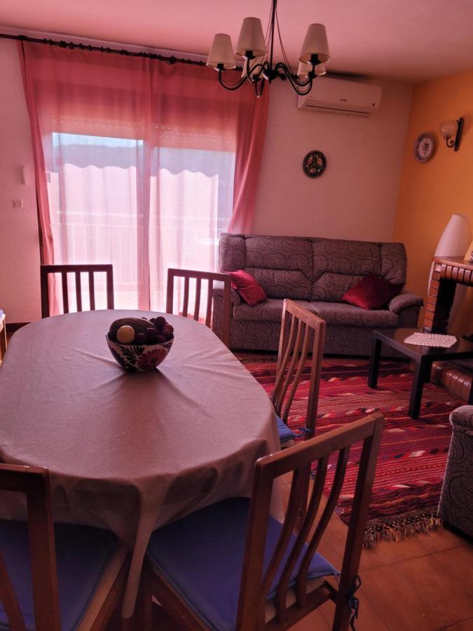 Cal Jamila Holiday home Cubelles